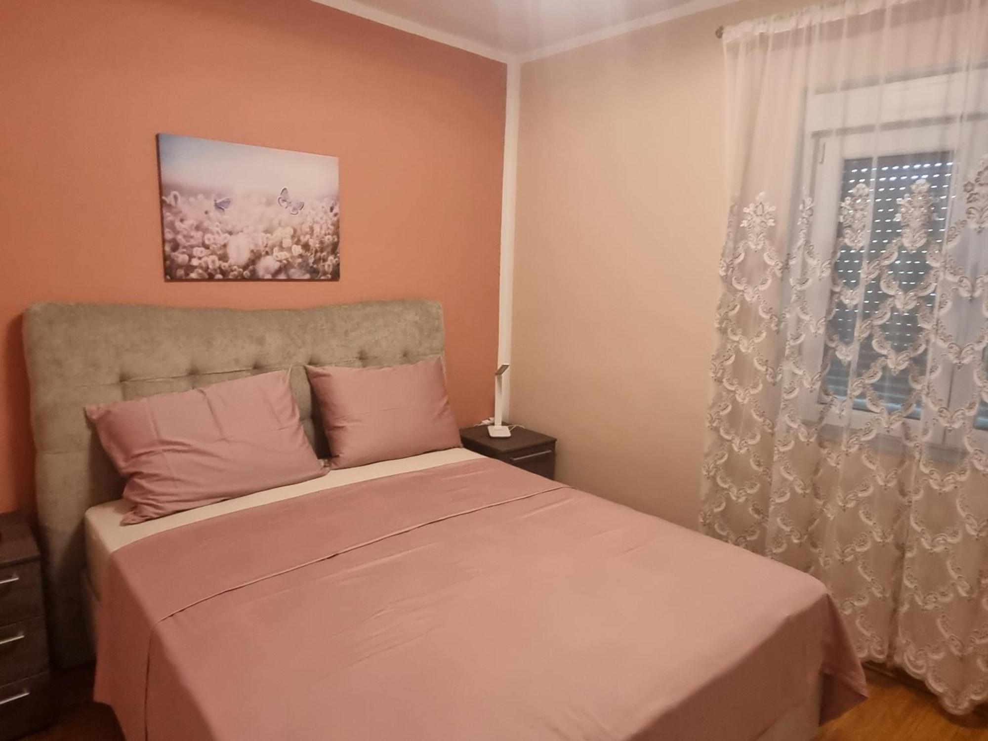 Apartament Senkini Dvori Sutomiscica Zewnętrze zdjęcie