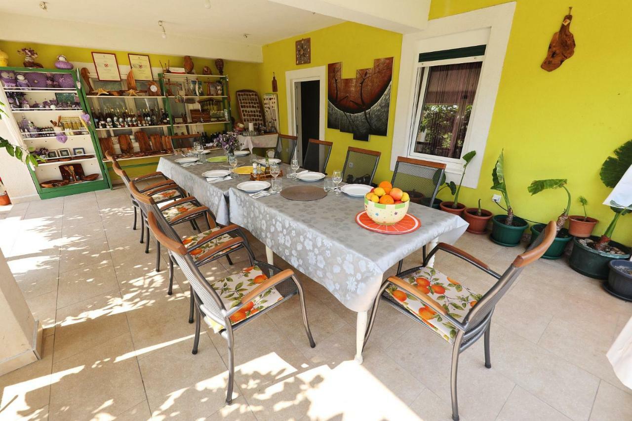 Apartament Senkini Dvori Sutomiscica Zewnętrze zdjęcie