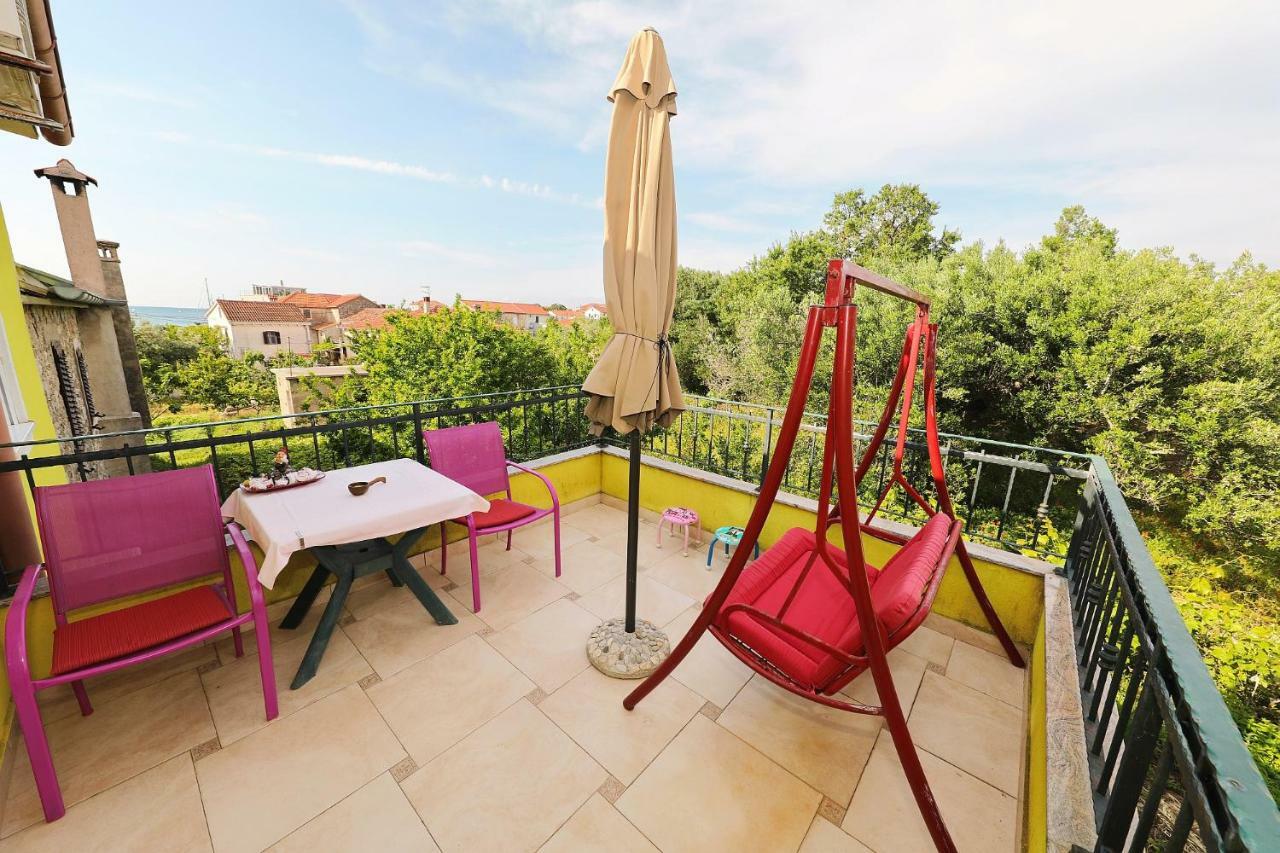 Apartament Senkini Dvori Sutomiscica Zewnętrze zdjęcie