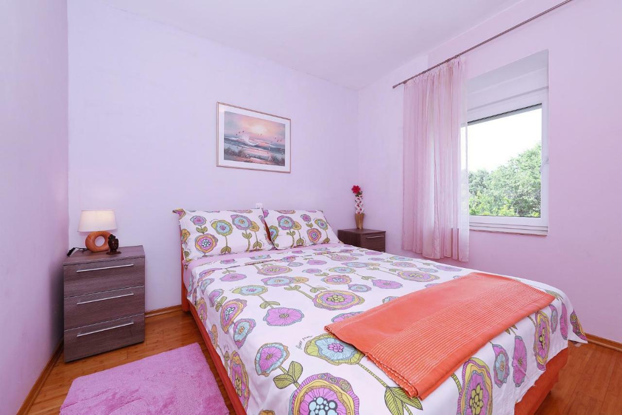 Apartament Senkini Dvori Sutomiscica Zewnętrze zdjęcie