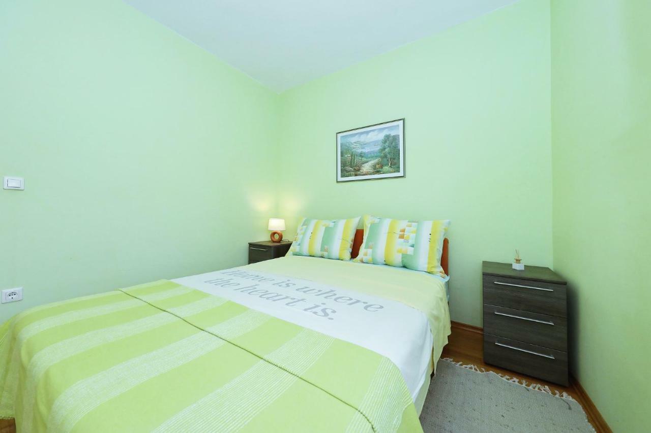 Apartament Senkini Dvori Sutomiscica Zewnętrze zdjęcie