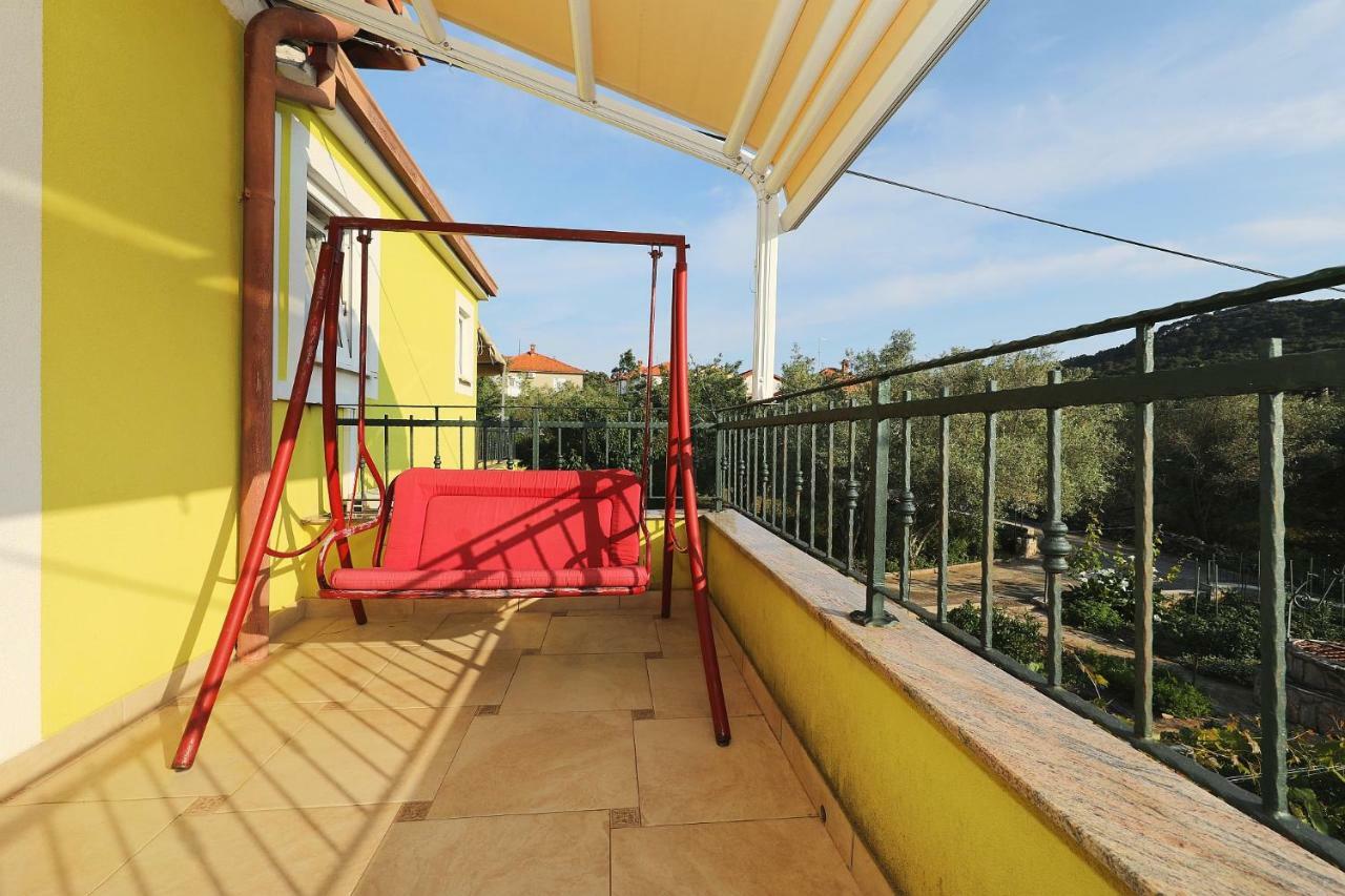 Apartament Senkini Dvori Sutomiscica Zewnętrze zdjęcie